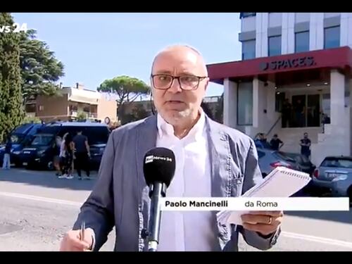 Attimi di panico a RaiNews24: crisi in diretta, paralisi totale
