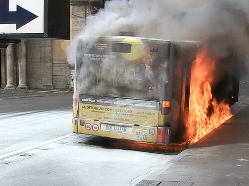 Caos Atac, dieci autobus in fiamme dall'inizio dell'anno