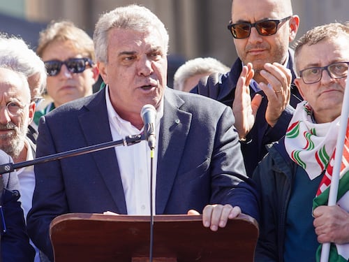 Manovra, il segnale di Sbarra al governo: “Servono miglioramenti sulle pensioni”