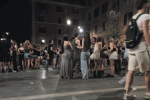 Alcol a fiumi e violenza: notti fuori controllo a San Lorenzo