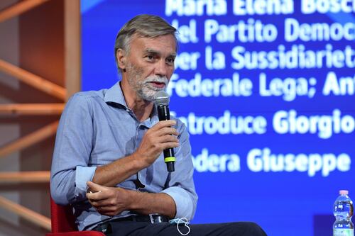 Delrio avverte la sinistra: "Chi diffonde odio poi paga il prezzo. Siamo l'alternativa a chi confonde Hamas con i partigiani"