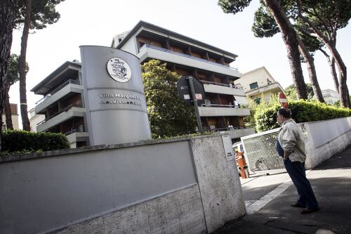 Roma, rinvio a giudizio per un anestesista di Villa Margherita. Il caso del sondino
