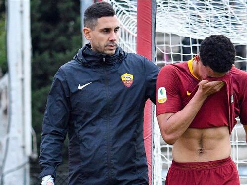 Maledetta Primavera, Bouah si rompe il crociato