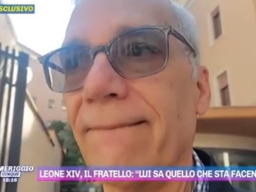 Leone XIV "sarà un grande Papa, è sicuro di sé": a Pomeriggio 5 parla il fratello John