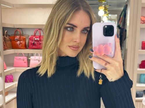Ferragni torna sui social, spunta il like inatteso: a chi va