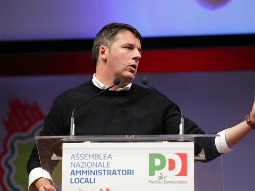 Pd, la minoranza avverte Renzi: "No a congresso farsa"