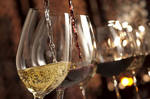 La degustazione di vino? Ora si può fare online