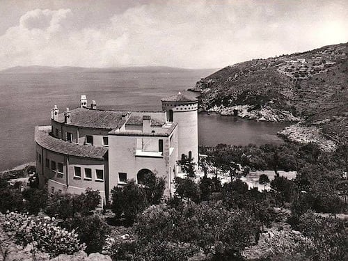 Nel mirino villa Feltrinelli all'Argentario dell'oligarca russo Khan. In fuga gli yacht di Abramovich