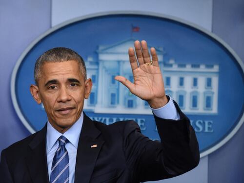 Obama saluta il 2016 e gli americani: "Vi sarò vicino anche da cittadino"