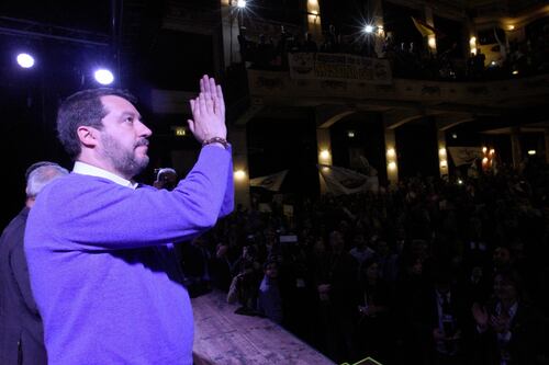 Salvini umilia la Raggi sulla metro: "È lei che va processata per sequestro di persona"