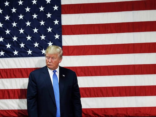 Trump e il figlio segreto, l'ex portiere ora può parlare