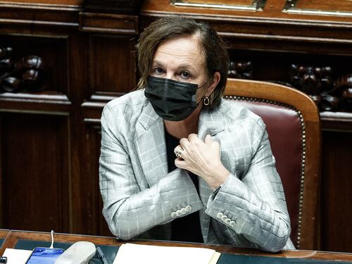 Alla fine Luciana Lamorgese alza la voce sui migranti: dalla Ue proposta inaccettabile