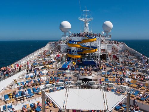 La nave da crociera più grande del mondo sta per essere rottamata senza aver mai navigato