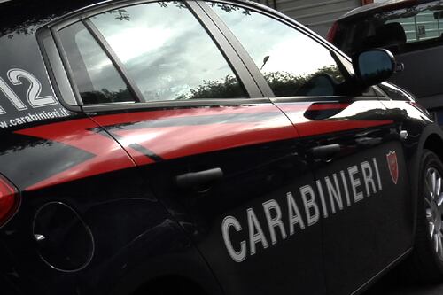 Dramma nel Foggiano, spara in faccia alla figlia 15enne della ex e si uccide