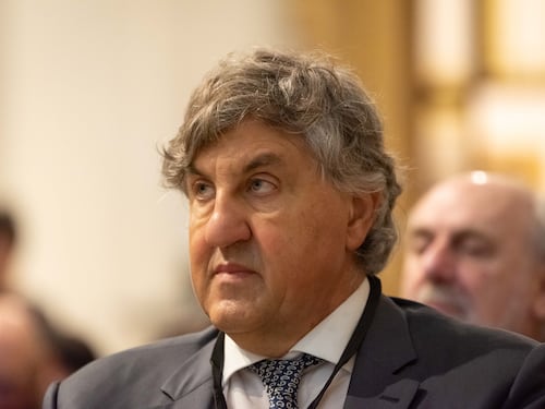 Nucleare, il piano del guru Buono: “Io, Macron e il mini nucleare. Così daremo la luce a Roma con le scorie”