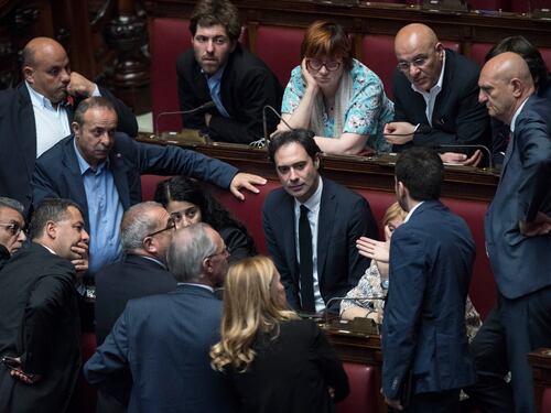 Destra e sinistra a un passo dal Rosatellum giusto