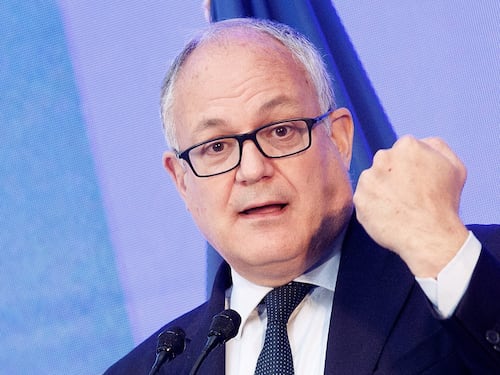 Gualtieri e il termovalorizzatore, cambiare tutto per non cambiare nulla. I gattopardi dei rifiuti a Roma