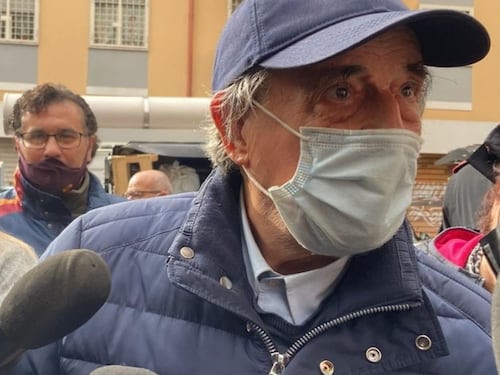 Roma, Ennio Di Lalla torna a casa dopo lo sgombero della rom: "Ignorato dal sindaco"