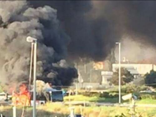 Bus Atac in fiamme a Tor Vergata, paura per i passeggeri a Roma