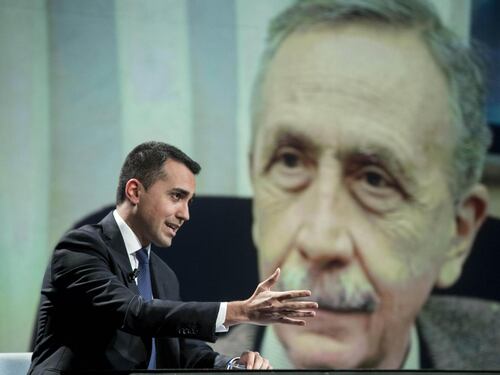 Berdini fuori dalla giunta Raggi. Ma senza fretta