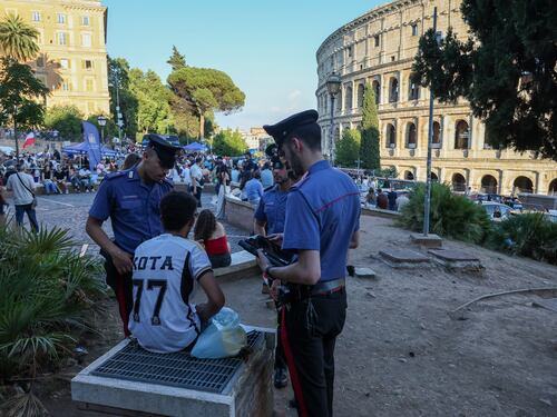 Maranza in manette nel centro di Roma: retata anti-rapine, 4 arresti e 2 denunce