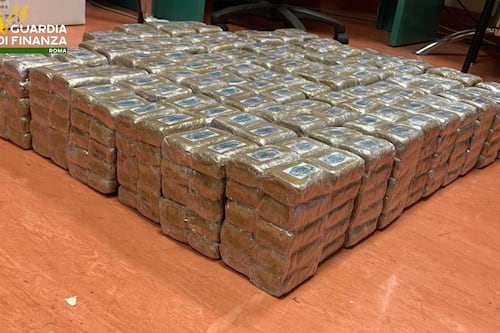Droga Capitale, i romani consumano due tonnellate di cocaina al mese