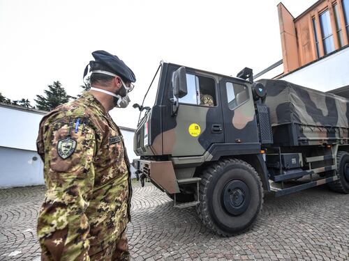 Forze armate, appalti truccati e corruzione: nei guai colonnelli, tenenti e imprenditori