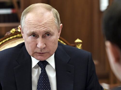 Conflitto nucleare incontrollabile. Il terrore per l’arma atomica tattica della Russia: superato il limite