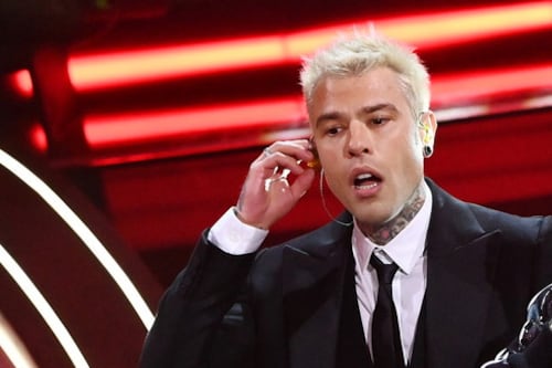 Fedez, i social affondano l'idea della nave Ong: il dato impietoso