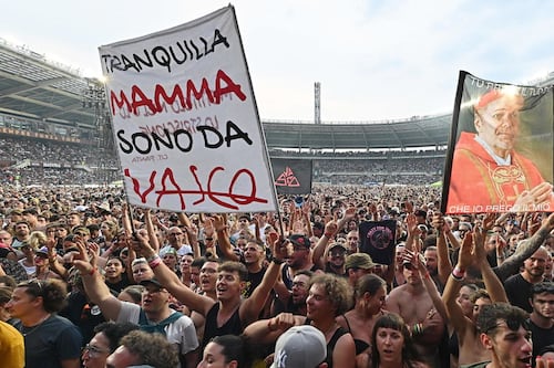 Puglia, si dà malato e va al concerto di Vasco Rossi: per il dipendente finisce malissimo