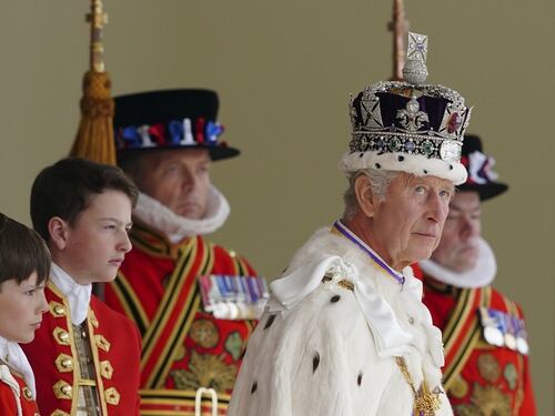 Re Carlo ha un cancro, la decisione del principe Harry dopo la telefonata