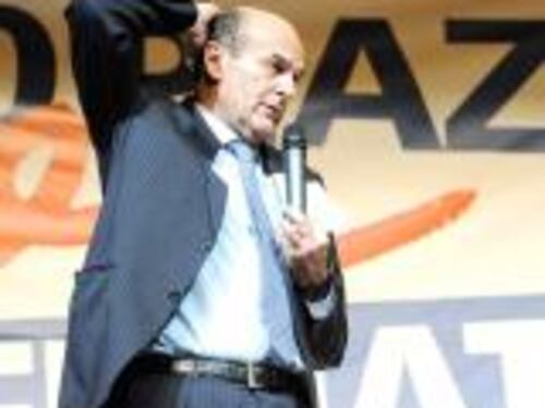 Bersani resuscita la vecchia sinistra: "No al taglio delle tasse"