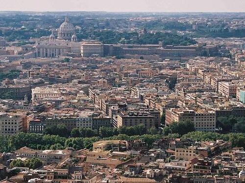 Lo Stato si vende le case. E si ritrova un buco da 200 milioni