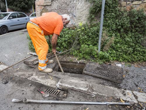 Sos tombini ostruiti, piano per "stapparne" mille. È già corsa contro il tempo