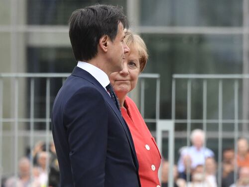 L'aut aut di Conte alla Merkel: "Soluzioni europee o finisce Schengen"