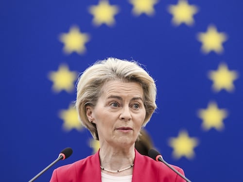 Dazi, Ue pronta alla guerra commerciale con Trump: “Ritorsioni già pianificate”