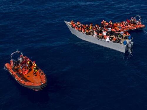 Migranti, Piantedosi rovina la festa alle Ong: "Mai consegnati alla Libia"
