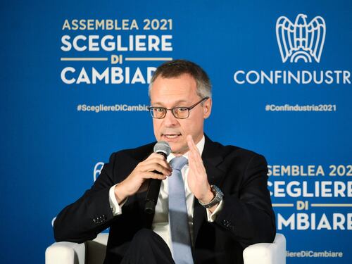 Parole gravissime e incostituzionali: si accende la disputa tra la politica e Confindustria