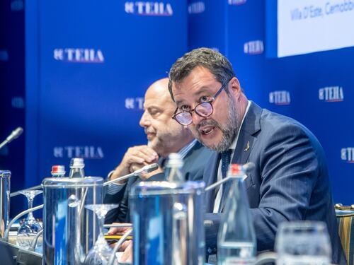 Europee, Salvini blocca i tentativi di abbassare lo sbarramento: "Niente aiutini"