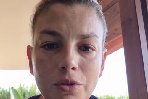 Emma Marrone e lo sfogo doloroso: "Così è morto papà, vergognatevi"