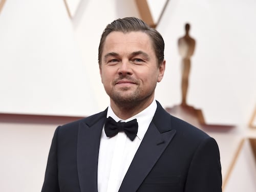 La denuncia della Coldiretti sull’Unione Europea: i soldi del Covid alla carne in provetta di Leonardo DiCaprio