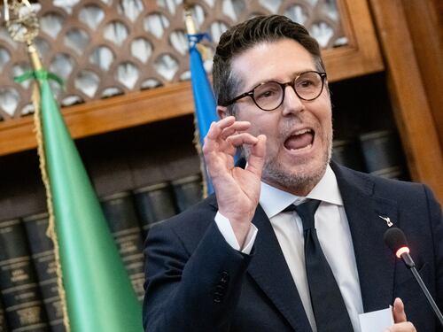 Sicurezza, la Lega rilancia con nuove misure: pugno duro sui clandestini, stop borseggiatrici e sgomberi lampo