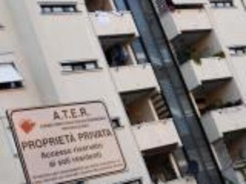 Case Ater in subaffitto ai disperati