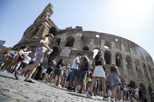 Colosseo, disastro biglietti. Maxi multa da 20 milioni dell’Antitrust per la gestione
