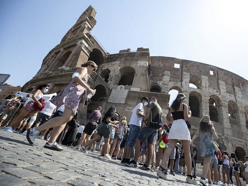 Colosseo, disastro biglietti. Maxi multa da 20 milioni dell’Antitrust per la gestione