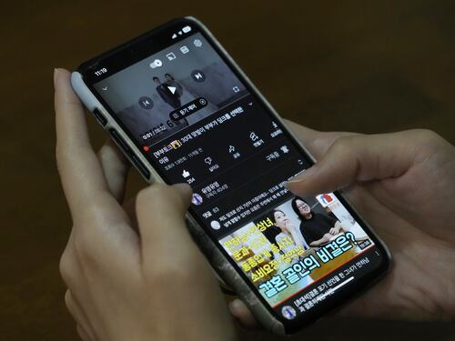 Decerebrati e drogati. La verità choc nello studio sui giovani e gli smartphone