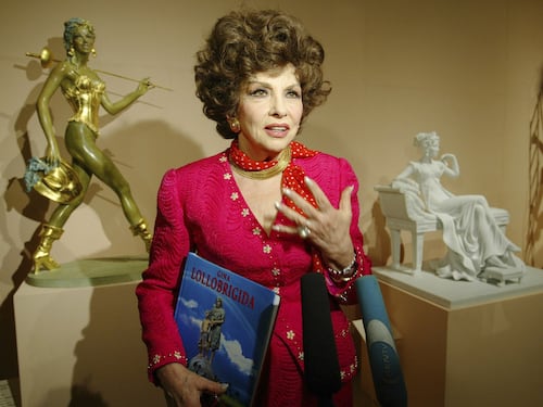 Gina Lollobrigida, giallo sull'eredità: "Sono spariti 9 milioni"