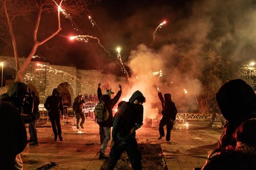 Istanbul, scontri al corteo contro l'arresto del sindaco rivale di Erdogan