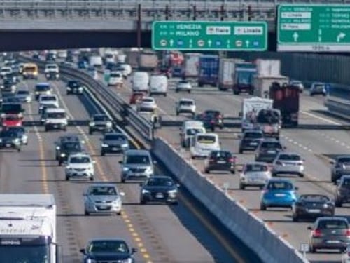 Traffico da bollino rosso e weekend di rientri: cosa aspettarsi per il controesodo