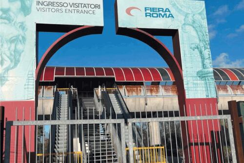La Fiera di Roma affonda nel degrado. Costò 355 milioni: ecco come è ridotta